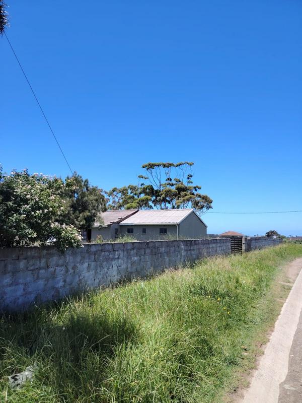 5 Bedroom Property for Sale in Amalinda Eastern Cape